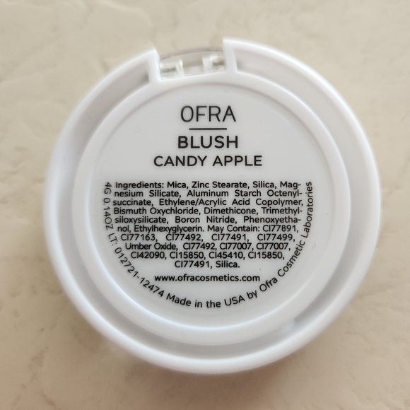 Ofra Blush in Candy Apple - Picture 3 of 4